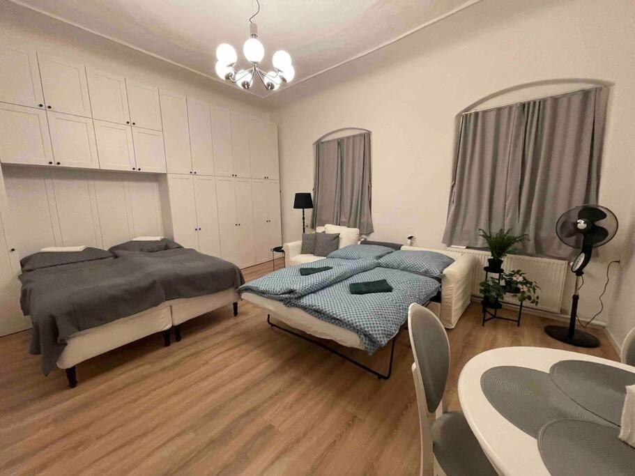 Good Old Times Apartment براتسيلافا المظهر الخارجي الصورة
